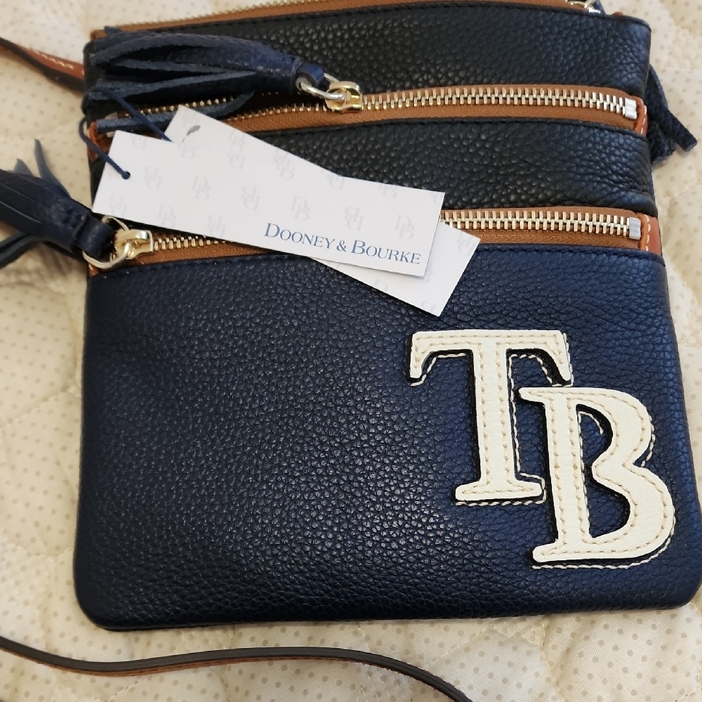 Dooney & Bourke Ray's Triple Zip Crossbody Bag Ltd Edition Tampa Bay Rays - Picture 2 of 9
